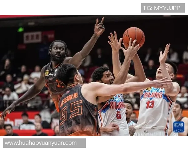 广东与新疆总决赛精彩重播回顾篮球巅峰对决的激情时刻 广东与新疆总决赛精彩重播回顾篮球巅峰对决的激情时刻