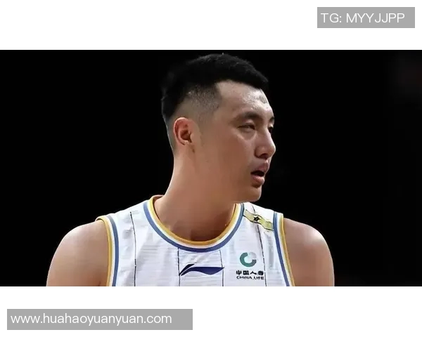 翟晓川：从篮球新星到职业生涯巅峰的励志之路与成长故事