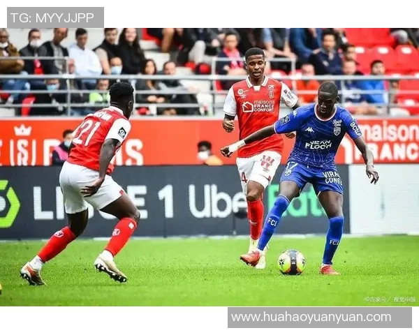 里昂与图卢兹对决前瞻分析及战术解析探讨 里昂与图卢兹对决前瞻分析及战术解析探讨