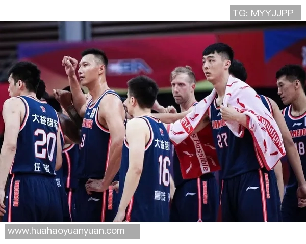 2012年北京首钢与广东宏远的巅峰对决回顾与精彩瞬间解析 2012年北京首钢与广东宏远的巅峰对决回顾与精彩瞬间解析