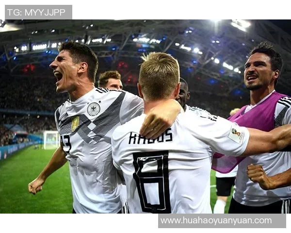 克罗斯：从足球天才到战术大师的蜕变之路与未来展望